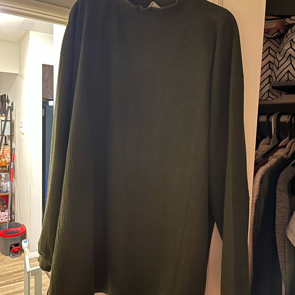 Oversized Sweater - Picture 3 of 3
